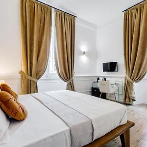 Konukevi Monti Cavour, Roma
